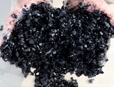 罗源沥青冷补料（沥青砂）的优势特点与施工流程解析